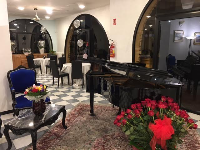 Hotel Oceano Peschiera del Garda Dış mekan fotoğraf