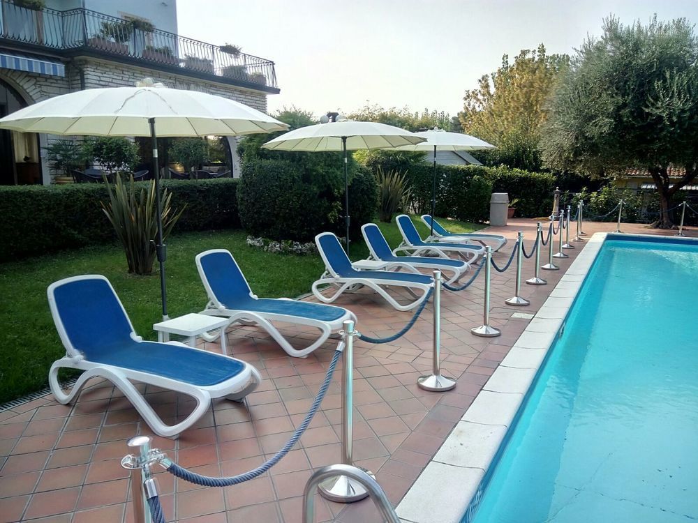 Hotel Oceano Peschiera del Garda Dış mekan fotoğraf