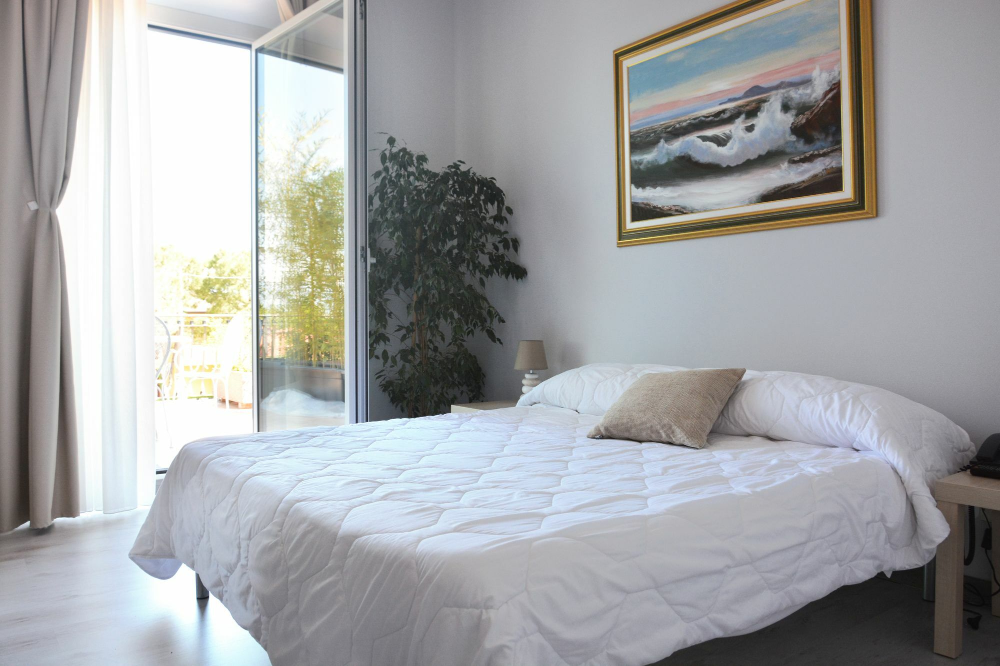 Hotel Oceano Peschiera del Garda Dış mekan fotoğraf
